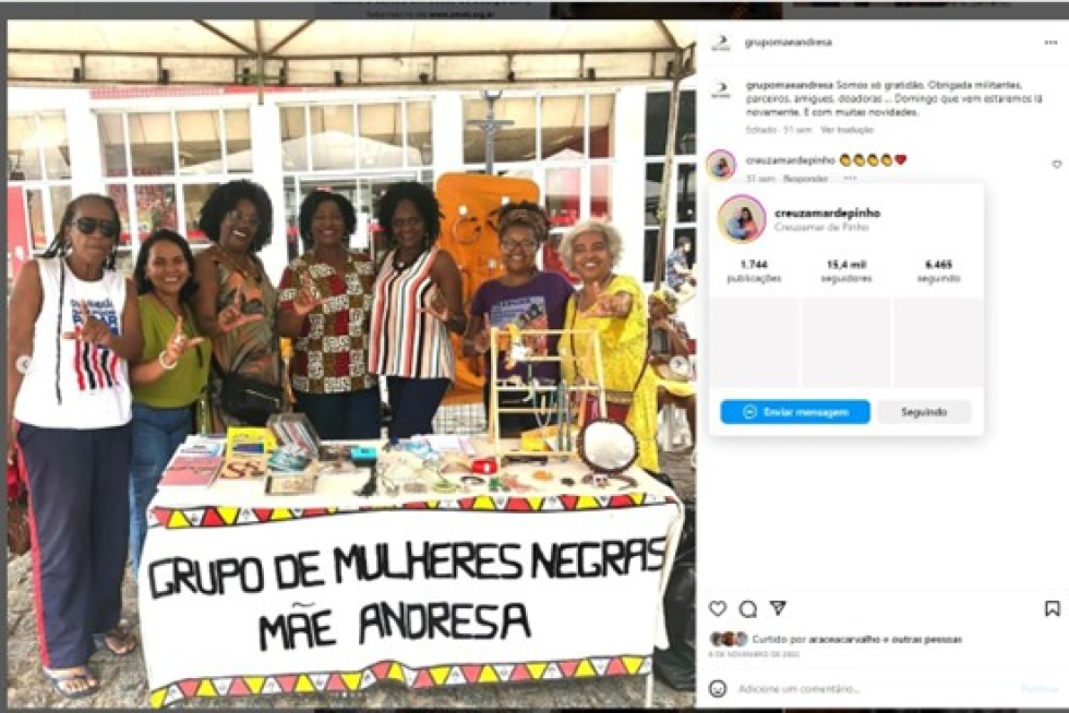 Um grupo de colegas ativistas veio mostrar seu apoio